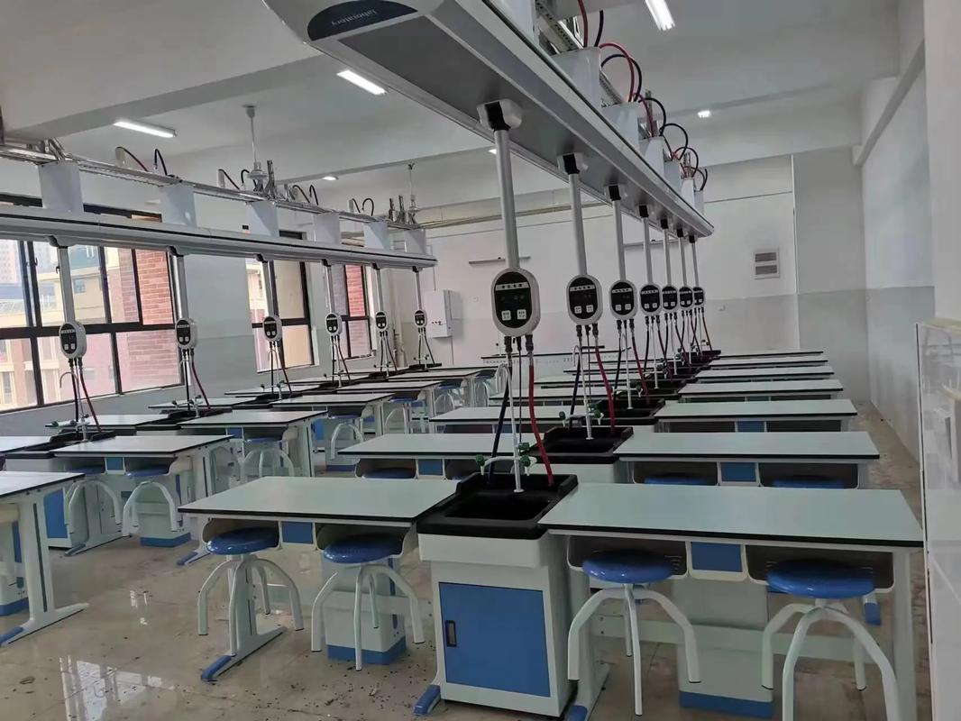 菏澤市華東科教儀器 專業(yè)教學儀器與實驗室設備源頭廠家
